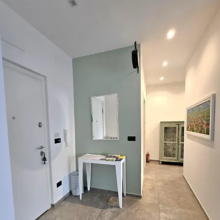 Margaret House 아파트